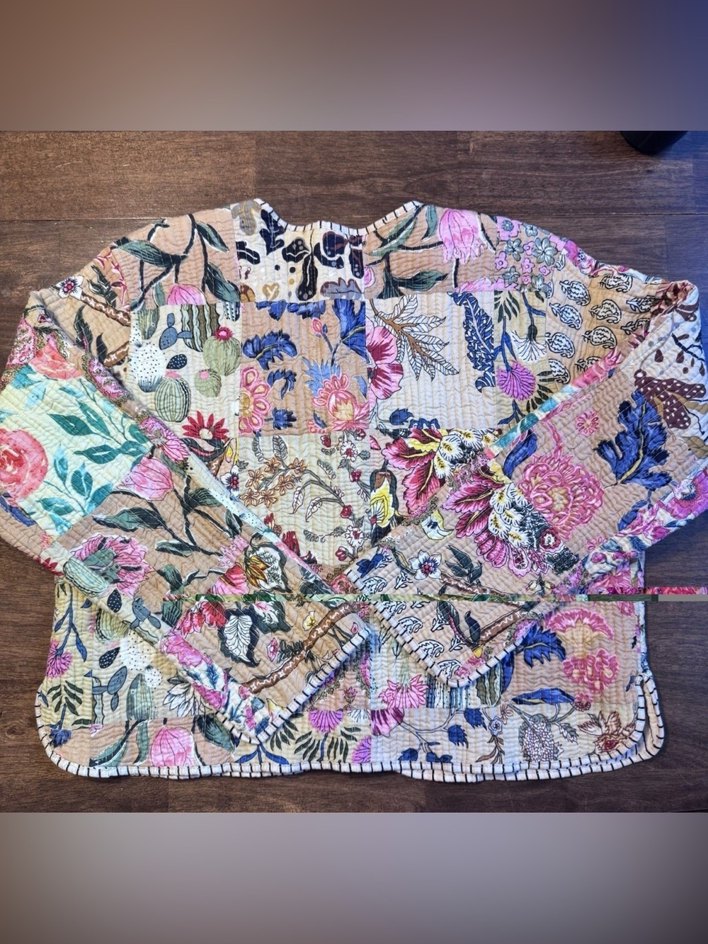 QuiltedQuilted Patchwork Floral Cardigan Jacket Women’s XXL Button Front Boho - Picture 9 of 11